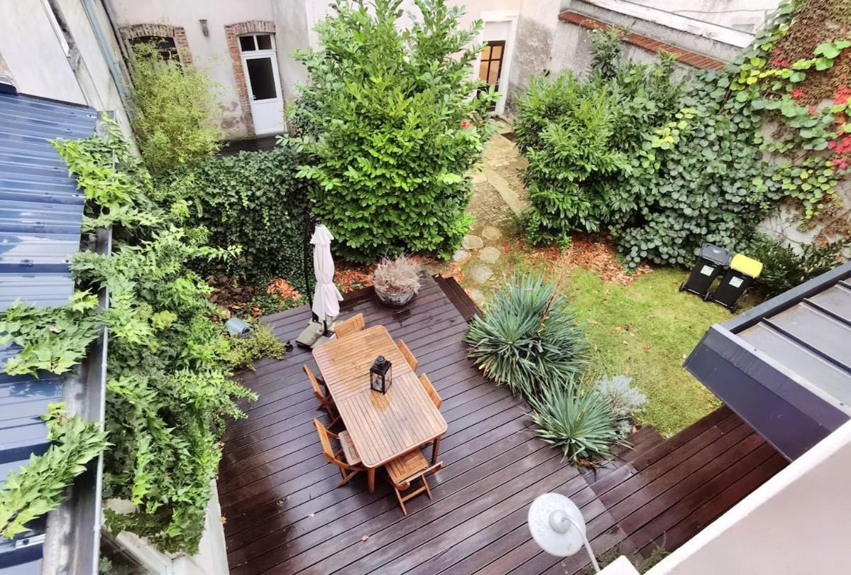 Maison De Ville Avec Terrasse Et Jardin Reims Bagian luar foto